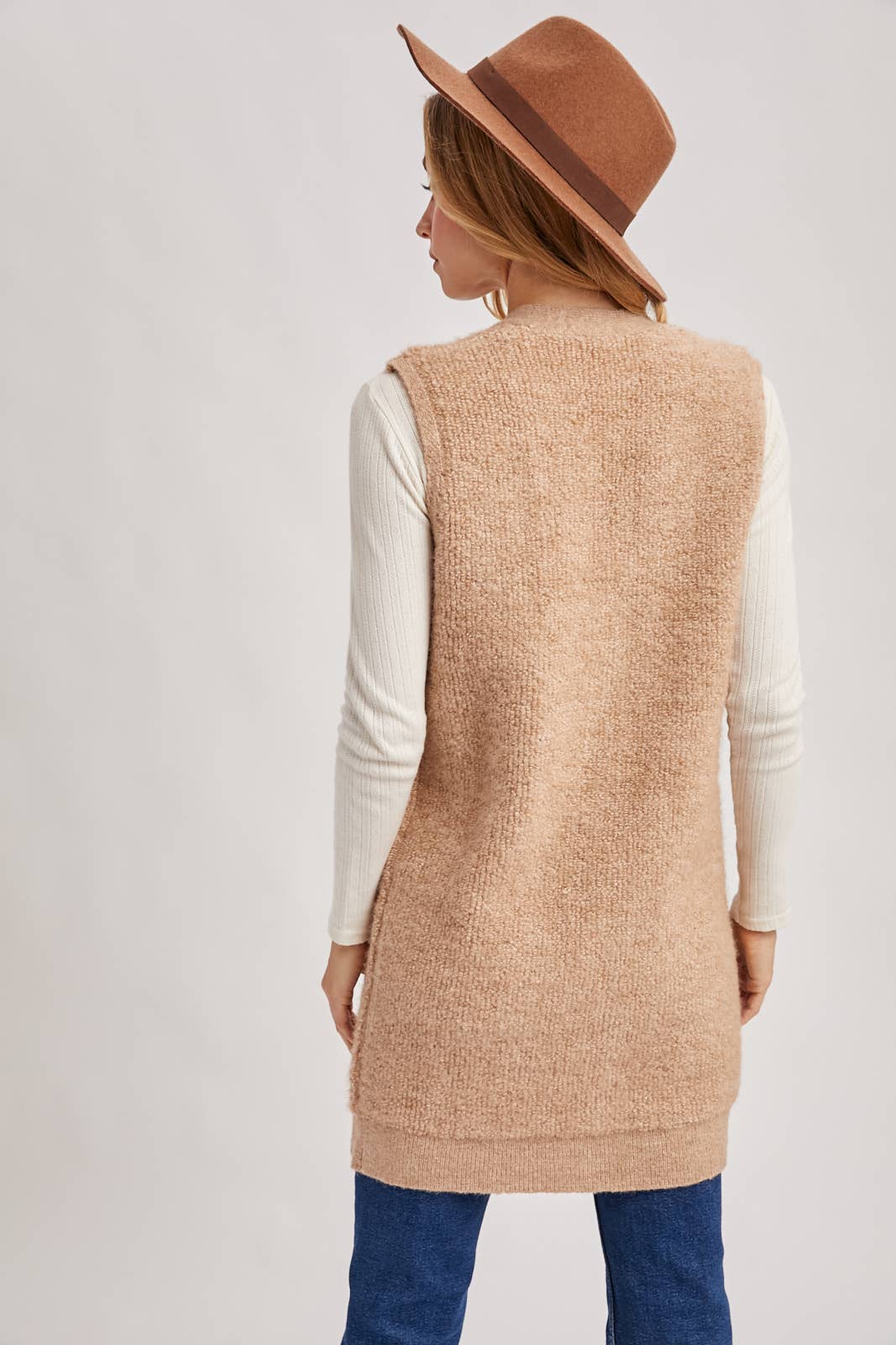 BUTTON DOWN V-NECK TEDDY KNIT LONG LINED VEST