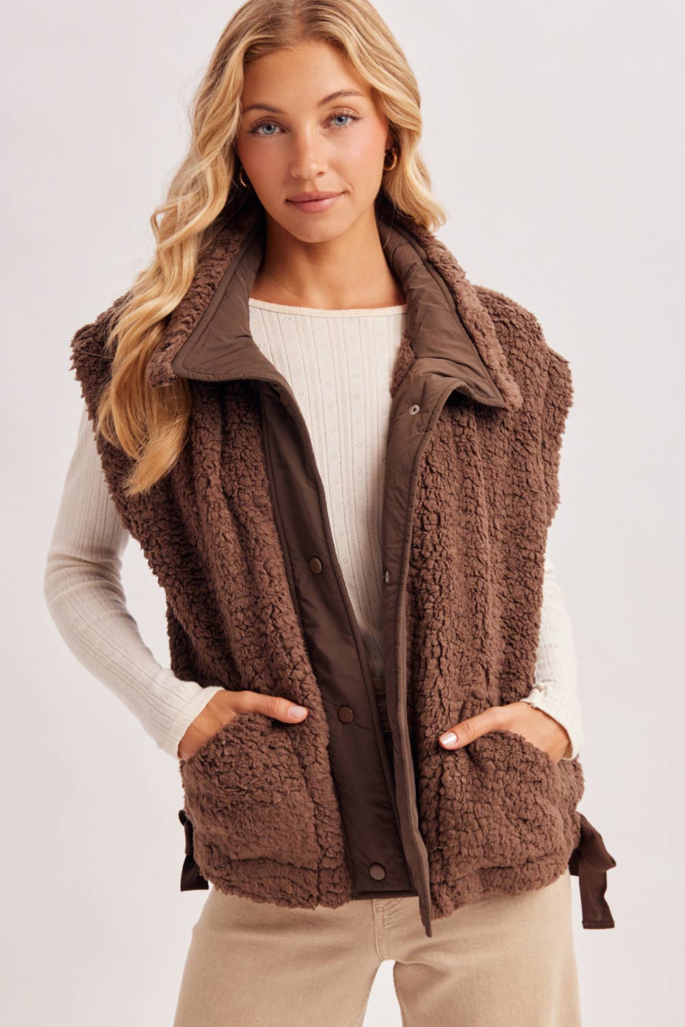 BUTTON DOWN MOCK NECK FLEECE SHERPA VEST