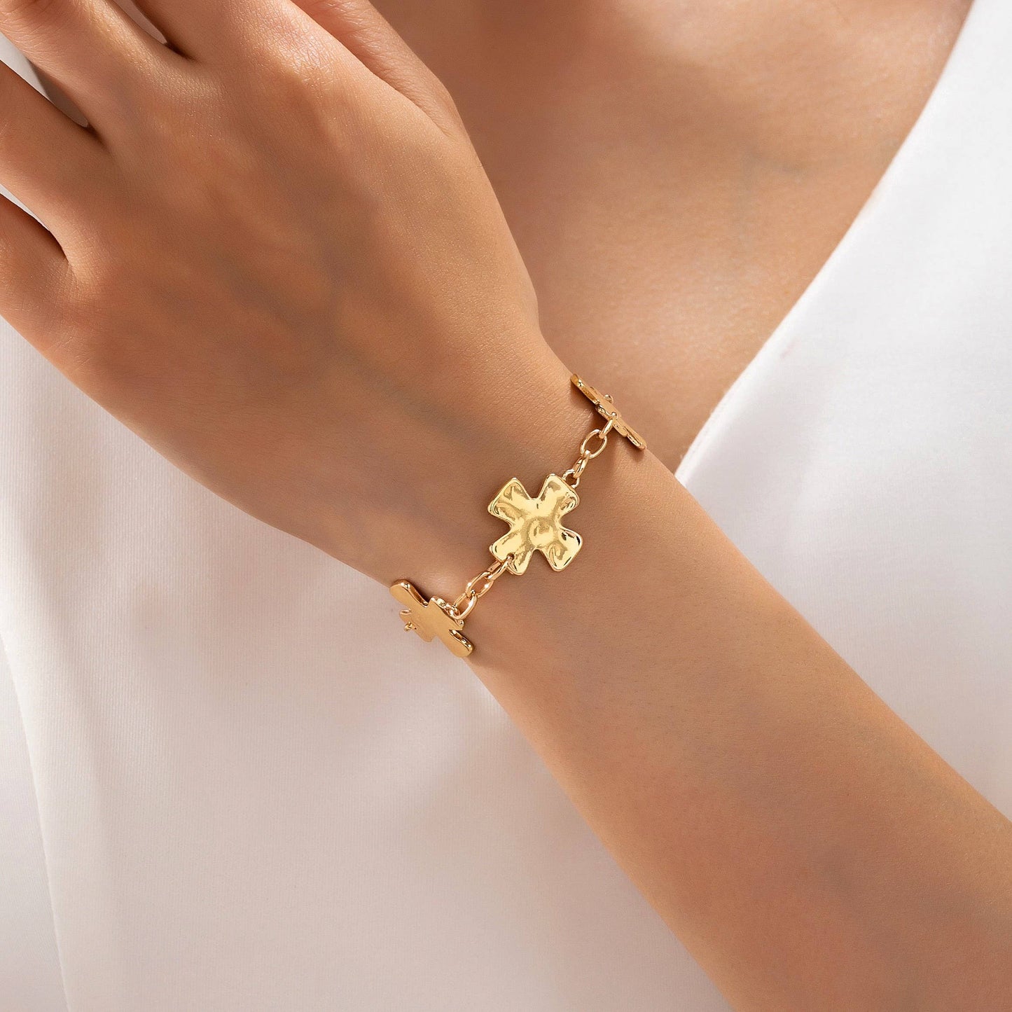 Textured Hammered Cross Link Bracelet