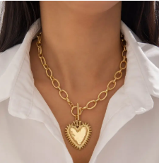 Spiked Heart Chunky Chain Necklace